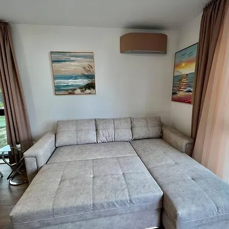 уют,спокойствие,сигурност на метри от плажа Sweti Konstantin i Sweta Elena