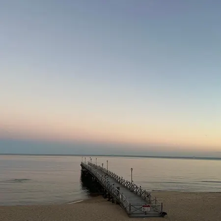 уют,спокойствие,сигурност на метри от плажа Apartment