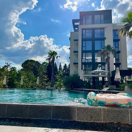 уют,спокойствие,сигурност на метри от плажа * Sweti Konstantin i Sweta Elena